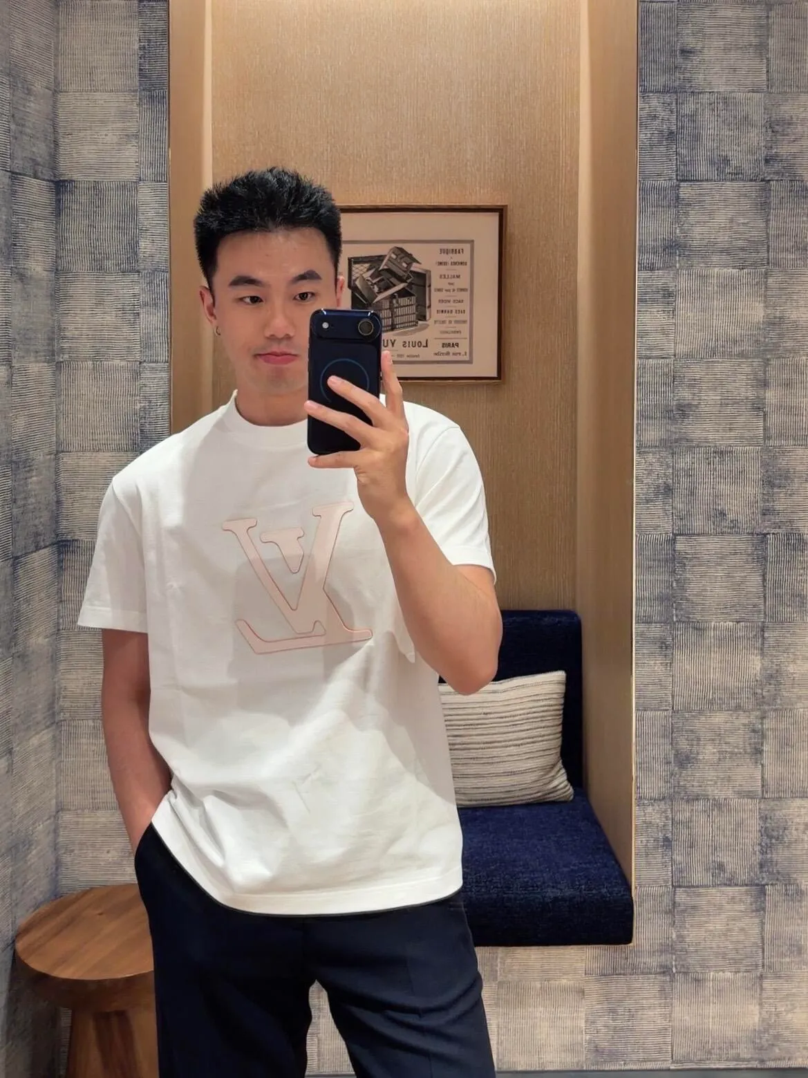 Louis Vuitton/Louis Vuitton laser cut logo short sleeves